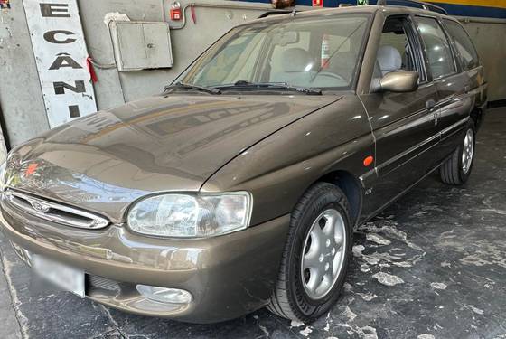 FORD ESCORT 1.8 SW GLX 16V GASOLINA 4P MANUAL